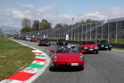 Oltre 700 auto storiche da tutta Europa in Autodromo