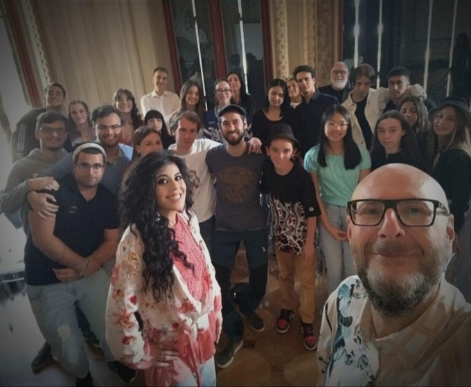 Tre giovanissime arcoresi sognano di studiare accanto ai big del Festival di Sanremo