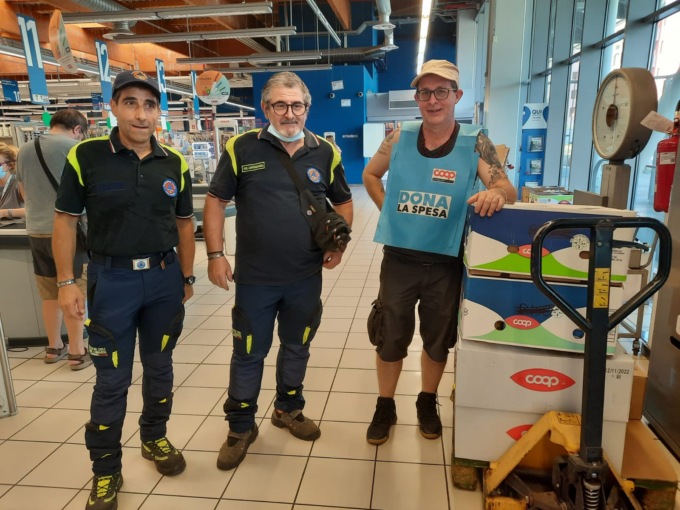 Sabato la raccolta straordinaria per la Posteria Sociale di Desio