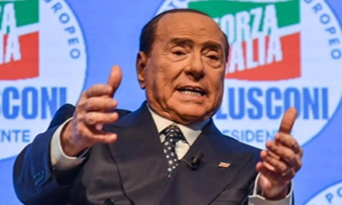 Lo Stadio non si chiamerà Silvio Berlusconi