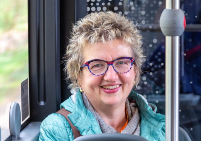 Una vita spesa tra pullman e tram, il Presidente della Repubblica premia Nicoletta Dozio
