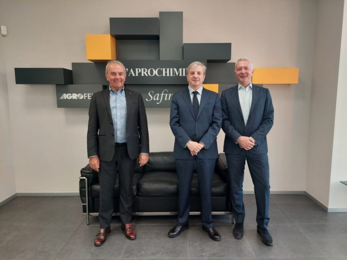Giovanni Caimi in visita a L’Aprochimide di Muggiò