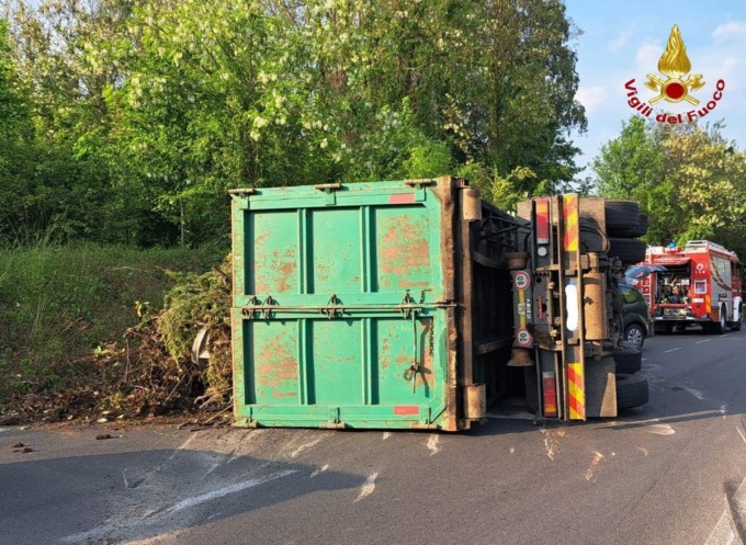 Incidente a Lentate, sul posto i Vigili del Fuoco