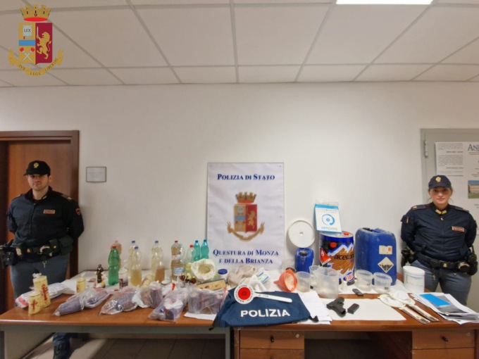Pasta di coca dal Sudamerica a Cesano Maderno: tre uomini in carcere