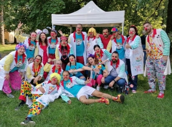 Giornata di raccolta fondi per Vip Brianza Doc: il parco si colora di “nasi rossi”