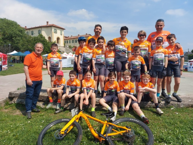 Giovanissimi della Lissone MTB impegnati nel 4° Giro ruote grasse