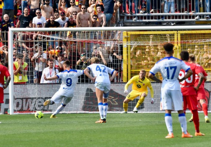 Monza-Lecce in diretta: il Lecce vince al 100′ su rigore