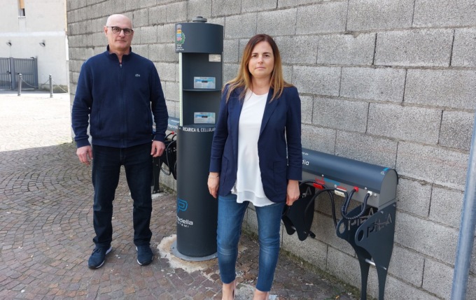 Ricarica bici e monopattini elettrici: quattro nuove postazioni a Usmate