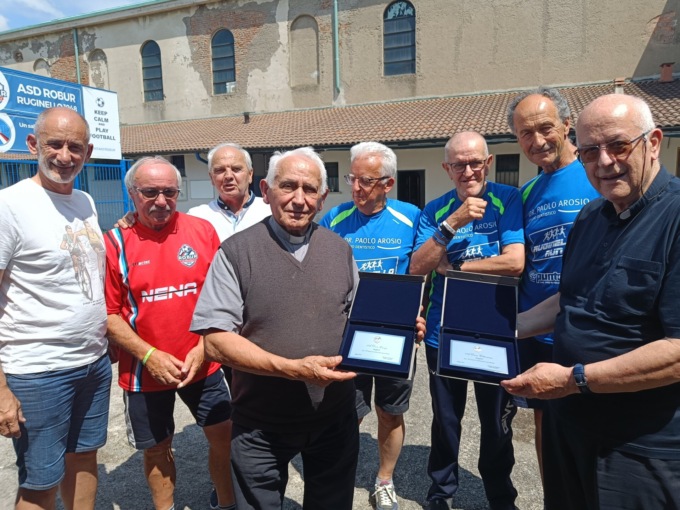 Don Vittorino e don Luigi preti da… 100 anni