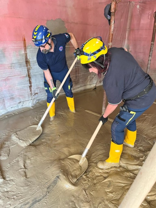 Volontari della Protezione civile di Giussano in Emilia