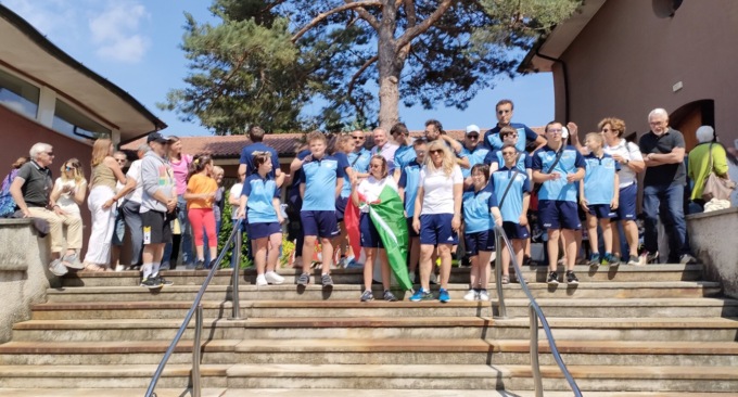 Lesmo abbraccia Anita, in partenza per i Mondiali Special Olympics