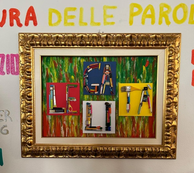 Hanno trasformato una “ferita” in un capolavoro: premiati dalla Questura i bambini del Comprensivo Koiné