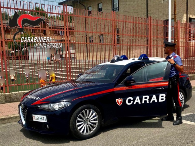 Il campo da calcio diventa un ring: all’oratorio arrivano i Carabinieri