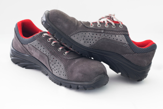 Raccolta scarpe usate, ecco come saranno riciclate