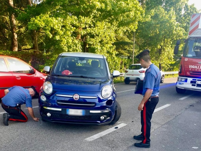 Violento scontro tra auto e moto, gravissimo un 30enne