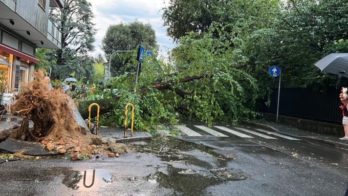 temporale monza