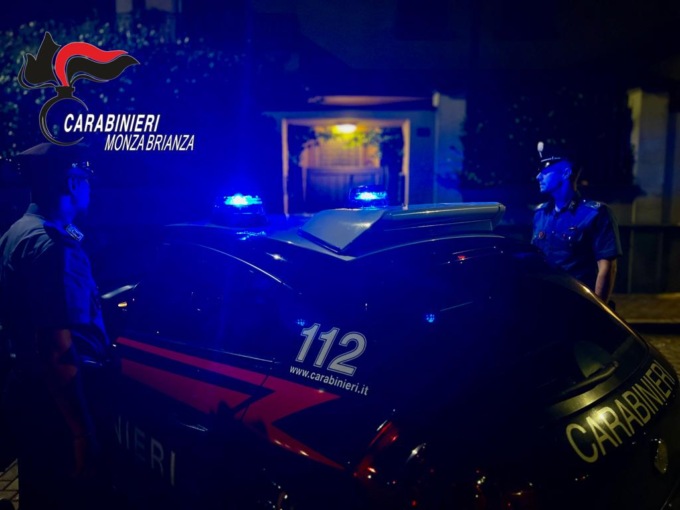 Giussano, padre violento allontanato da moglie e figli