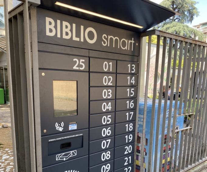 In Biblioteca a Vimercate i libri li ritiri quando vuoi