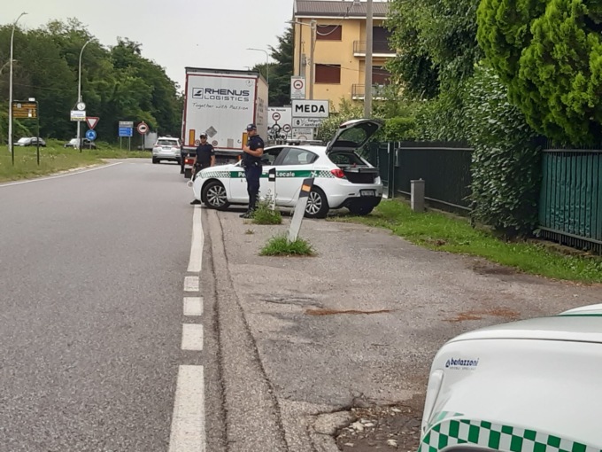 Mezzi pesanti sotto la lente della Polizia Locale a Meda