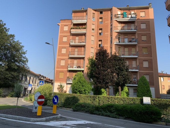 Non risponde al fidanzato, trovata morta in casa