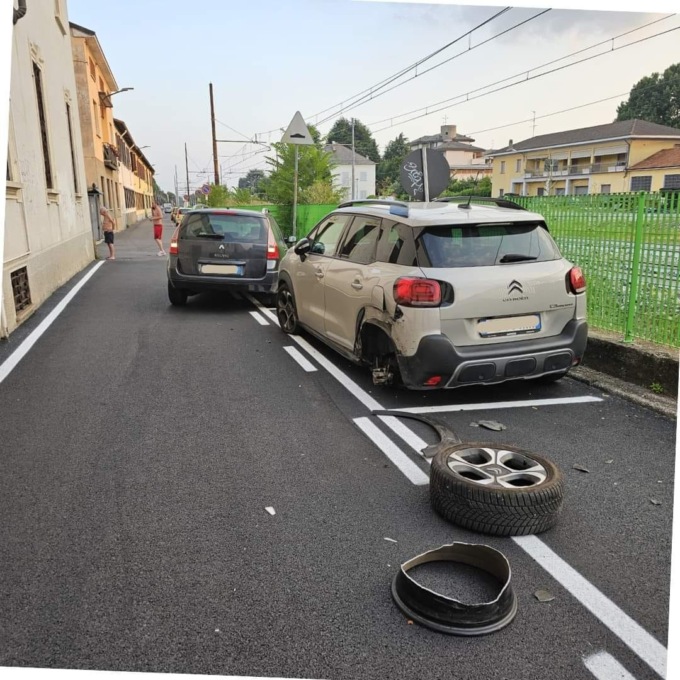 “In questa strada prima o poi ci scapperà il morto”