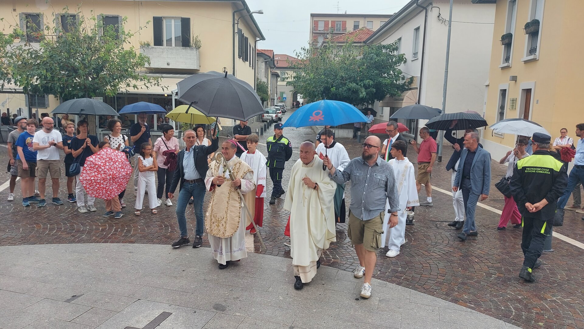 Barlassina: Messa celebrata dall'Arcivescovo Delpini