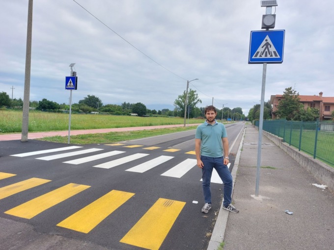 Via D’Azeglio più sicura con il nuovo dosso