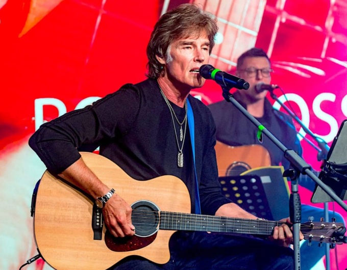 In Brianza arriva l’attore di Beautiful: si esibirà in un concerto benefico