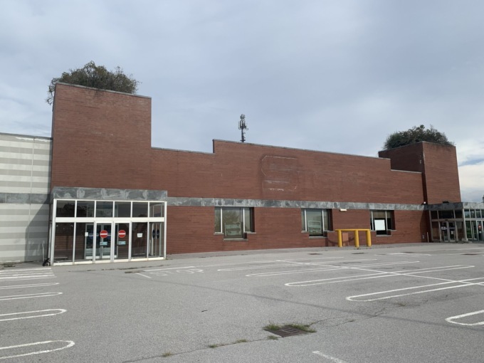 Un centro per i profughi nell’hub dei vaccini