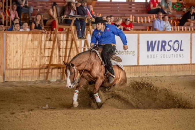 Lucio è campione del mondo di reining nel ranch di Schumi