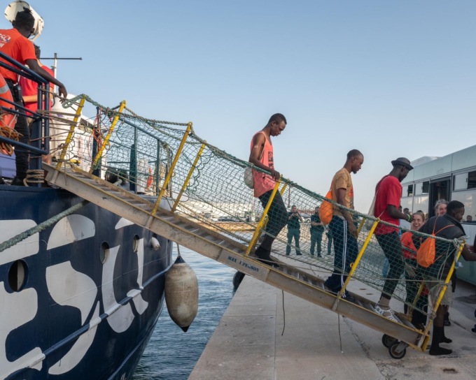 Salvi 96 naufraghi grazie alla nave ResQ