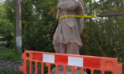 Ha travolto una statua sul ponte a Cassano d'Adda, sanzionato un 28enne residente in Brianza