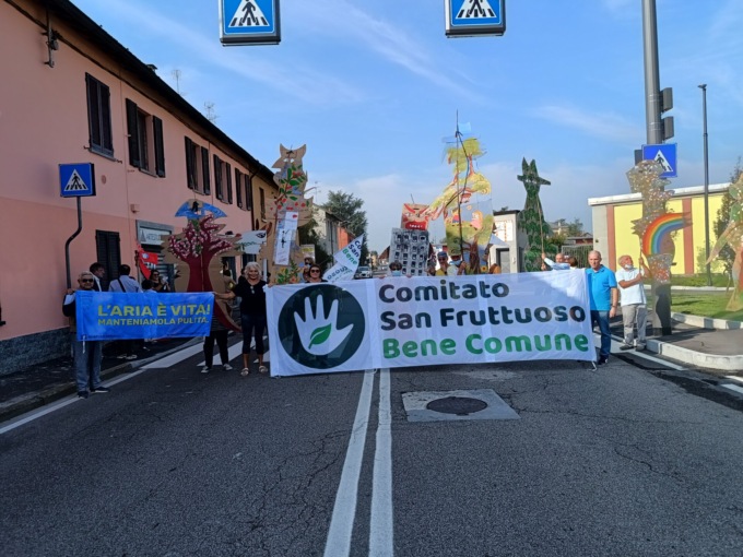 Flashmob a San Fruttuoso per dire no al cemento