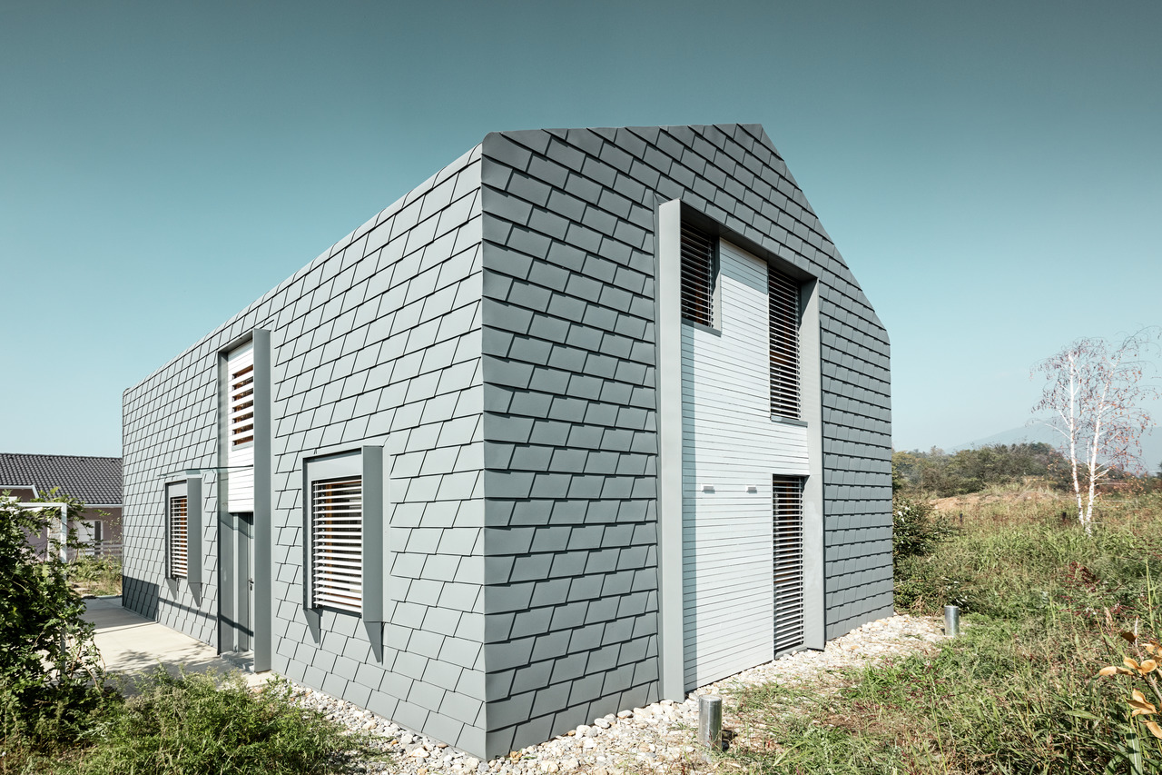 IT_Casa Longaretti BG_scandole grigio chiaro_ARch. Longaretti e RCR (21)