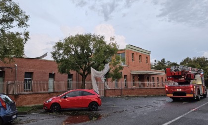 Tromba d'aria a Bernareggio: la scuola materna resta chiusa