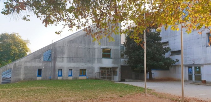 Allagamenti a scuola, gli alunni si trasferiscono alla media