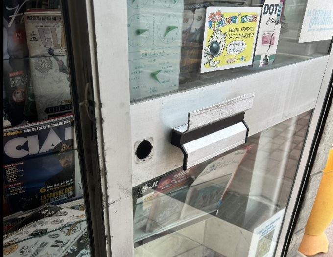 Ladri in edicola rubano l’incasso