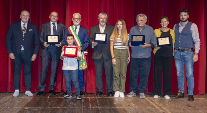 Limbiate premia i suoi cittadini benemeriti