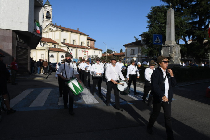 Cesano Maderno: Alpini in festa per i 60 anni