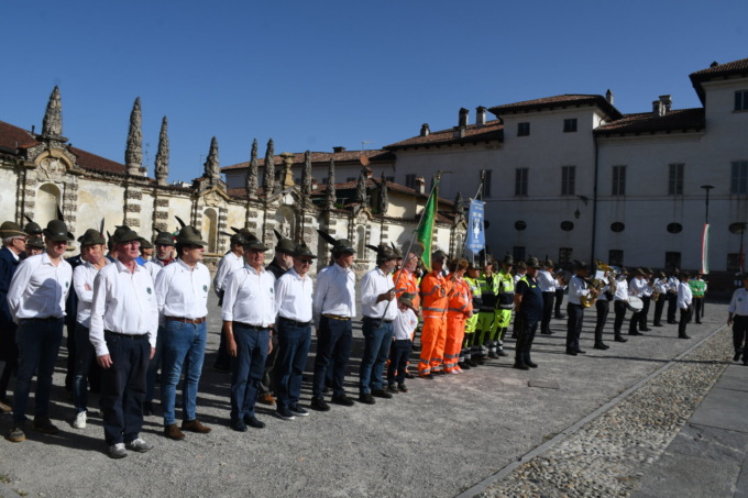 Cesano Maderno: Alpini in festa per i 60 anni