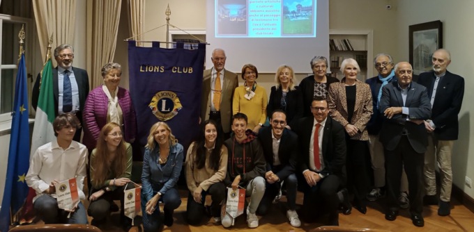 Tre studenti in viaggio per il mondo grazie al Lions Club Desio