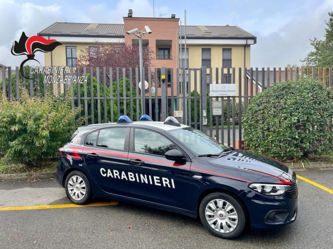 Vede ladri nel condominio e chiama i carabinieri: sudamericano  arrestato