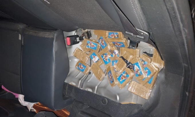 Arrestato dai Carabinieri con 12 chili di droga, torna libero poche ore dopo