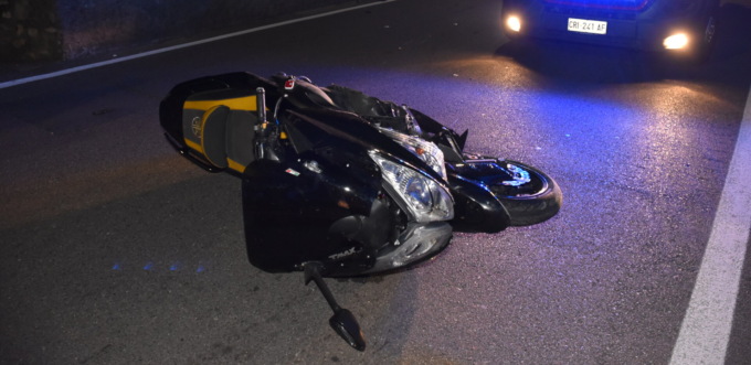 Cade dallo scooterone: morto un 41enne residente a Cogliate