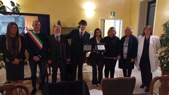 Dall’Istituto Milani di Meda al Palazzo di vetro dell’Onu: premiati due studenti