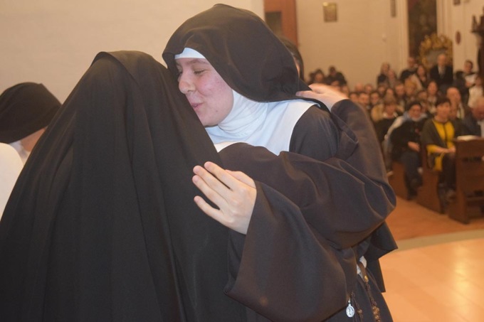 La scelta di Sara: a 28 anni diventa monaca di clausura