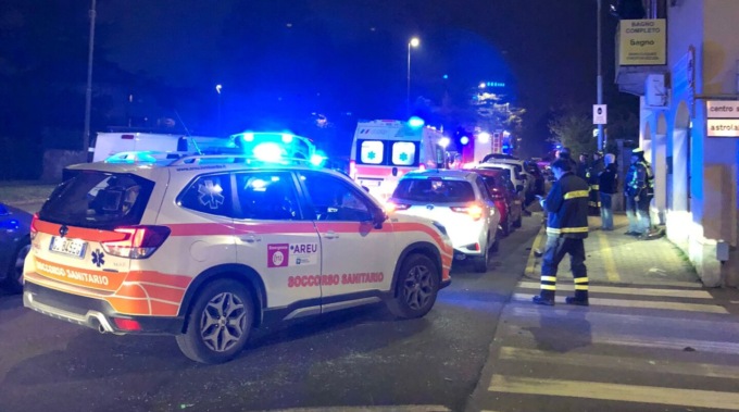 Auto contro moto, giovane centauro soccorso in codice rosso