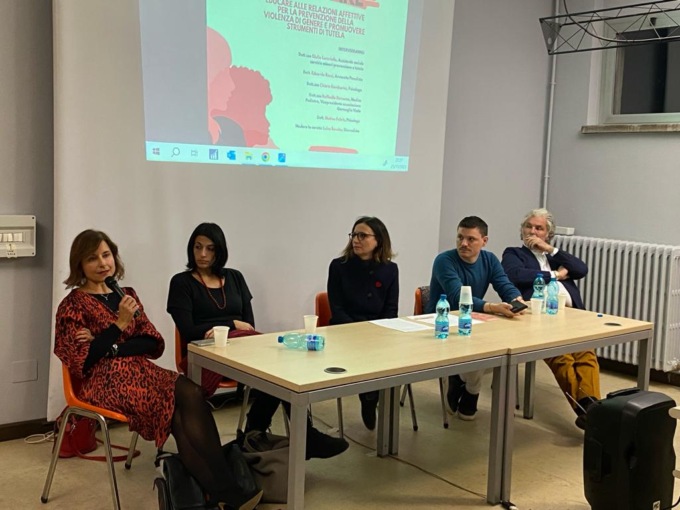 Oltre cento persone all’incontro sulla prevenzione della violenza di genere