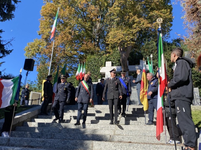 Meda celebra il 4 Novembre, il sindaco: “Saranno le nuove generazioni a salvare il mondo”