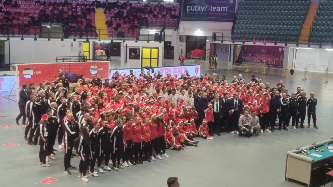 AC Monza Christmas Talent Show, bianco e rosso i colori del Natale